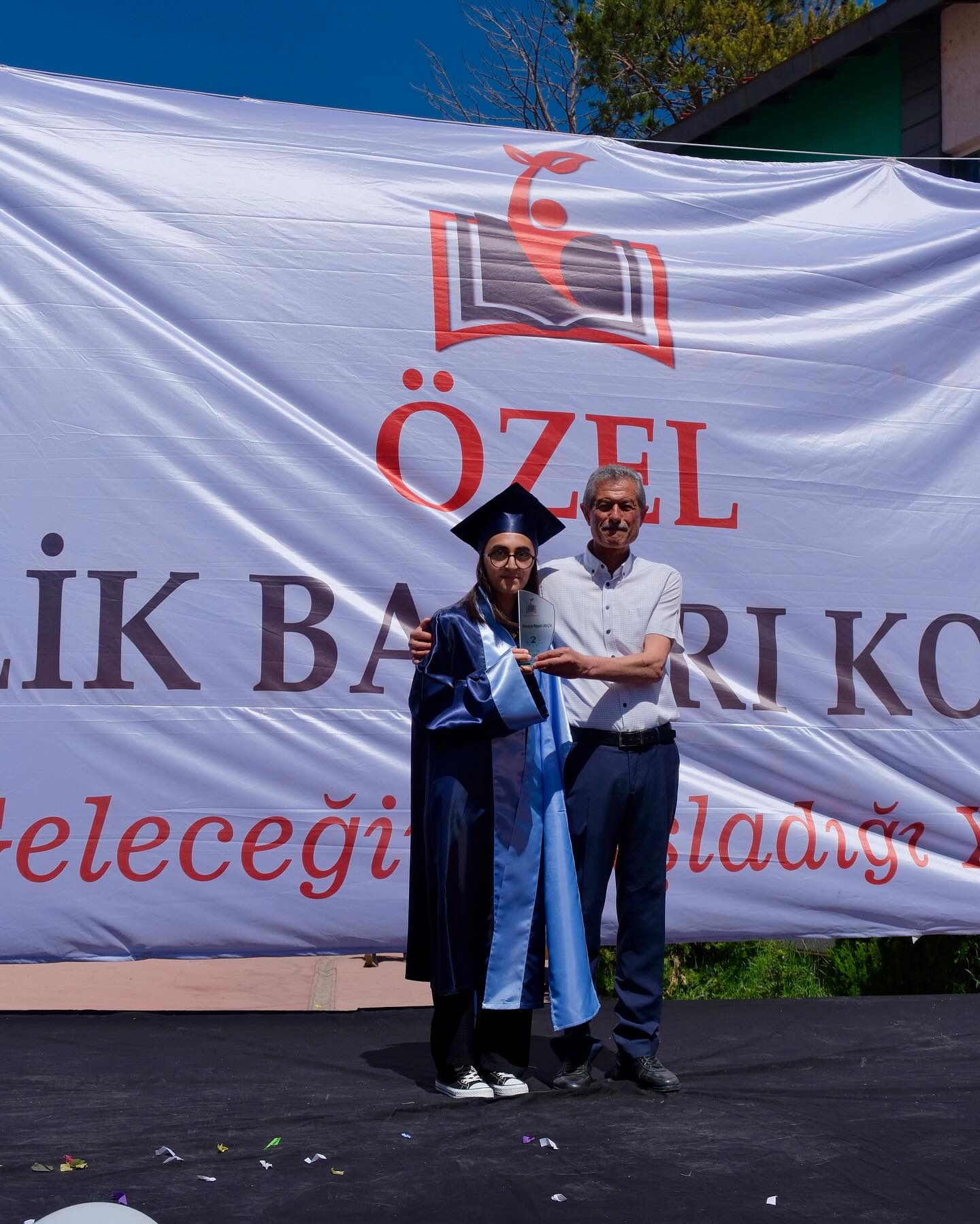 Kurumumuzdan Kareler